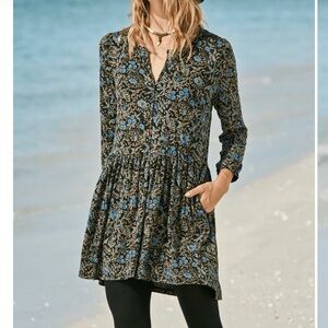 Peruvian Connection Rambling Vines Tunic NWT size L.